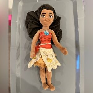 Disney Parks Moana Vintage plush excellent condition!!